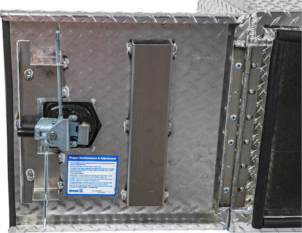 Load image into Gallery viewer, 18x18x60 Inch Diamond Tread Aluminum Underbody Truck Box - Double Barn Door, 3-Point Compression Latch