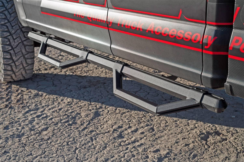 Load image into Gallery viewer, Dee Zee 90" Hex Series Black Cab Length Nerf Steps