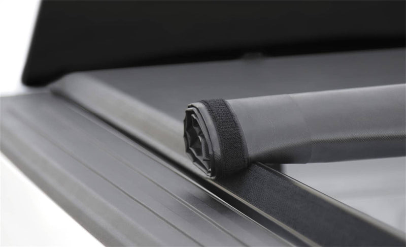 Load image into Gallery viewer, ACCESS LiteRider Soft Roll-Up Tonneau Cover, 5' Bed, Without Trail Rail - 2020-2026 Jeep Gladiator
