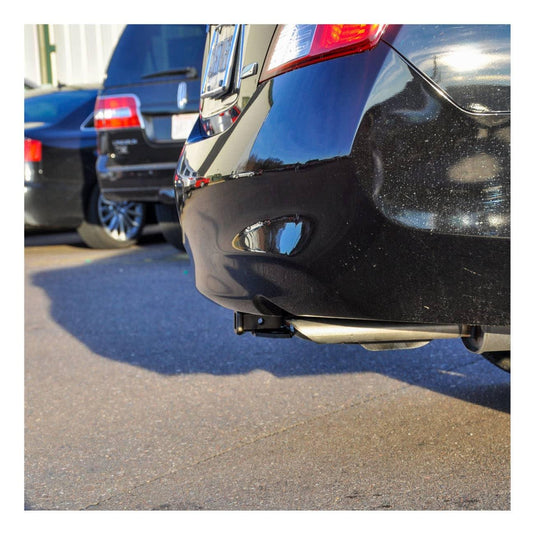 CURT Class 1/2 Hitch with 1-1/4 Receiver — 2012-2019 Nissan Versa - CUR-11256 - Absolute Autoguard