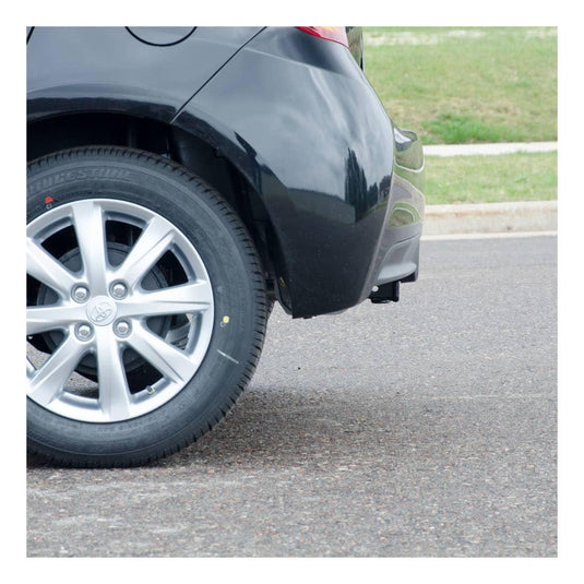 CURT Class 1/2 Hitch with 1-1/4 Receiver — 2007-2019 Toyota Yaris - CUR-11480 - Absolute Autoguard