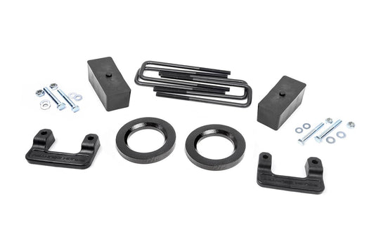 Rough Country 2.5 Inch Leveling Kit, Stamped Steel - 2016-2018 Chevrolet Silverado 1500 & GMC Sierra 1500