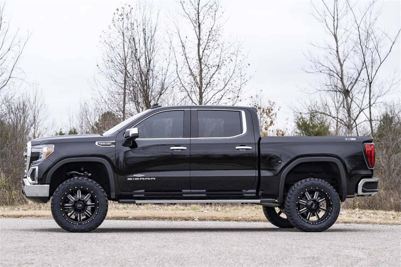 Load image into Gallery viewer, Rough Country 6 Inch Lift Kit, N3 Rear Shocks, Multi-Leaf - 2019-2024 GMC Sierra 1500

