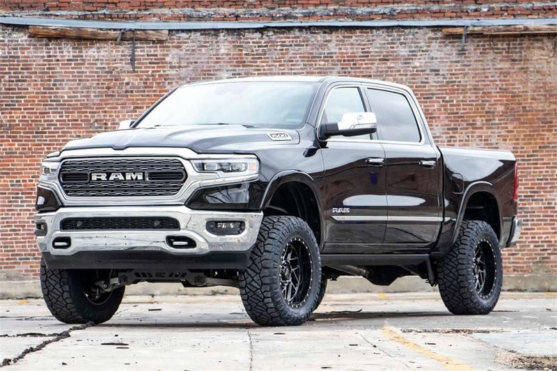 Load image into Gallery viewer, Rough Country 5 Inch Lift Kit, Air Ride, N3 Rear Shocks - 2019-2024 Ram 1500
