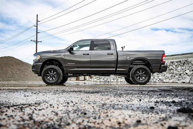 Load image into Gallery viewer, Rough Country 2.5 Inch Leveling Kit, RR Leaf, N3, Premium N3 - 2013-2025 Ram 2500/3500
