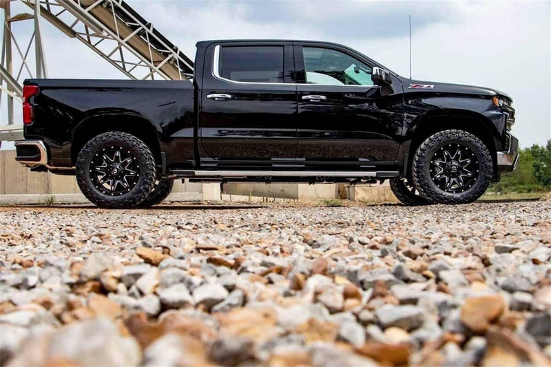 Load image into Gallery viewer, Rough Country N3 Leveling Struts, 2 Inch, Loaded Strut - 2019-2026 Chevrolet Silverado 1500 &amp; GMC Sierra 1500
