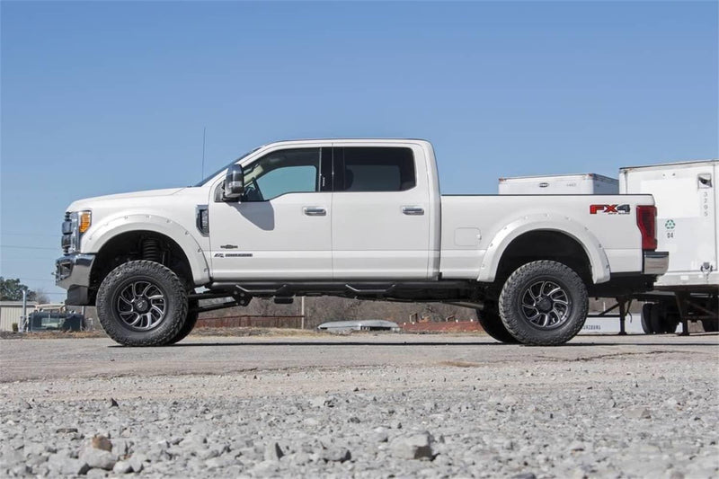 Load image into Gallery viewer, Rough Country 4.5 Inch Lift Kit, V2 Shocks - 2017-2022 Ford F-250 Super Duty/F-350 Super Duty
