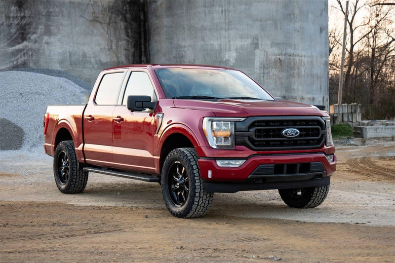 Load image into Gallery viewer, Rough Country 2 Inch Lift Kit - 2021-2025 Ford F-150 (#57100)
