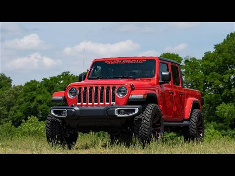 Load image into Gallery viewer, Rough Country 2.5 Inch Leveling Kit, Spacers, V2 - 2020-2023 Jeep Gladiator
