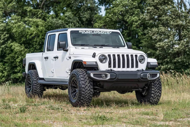 Load image into Gallery viewer, Rough Country 2.5 Inch Leveling Kits, Springs, V2 - 2020-2023 Jeep Gladiator
