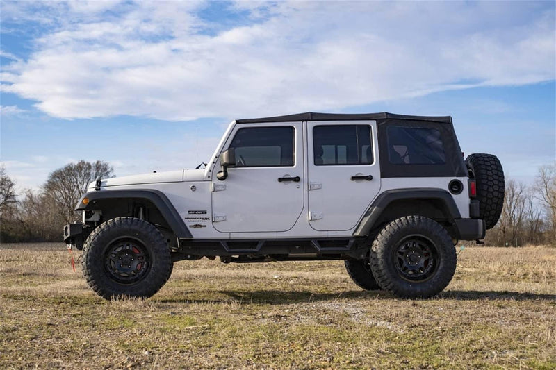 Load image into Gallery viewer, Rough Country 3.25 Inch Lift Kit, V2, 2WD/4WD - 2007-2018 Jeep Wrangler JK
