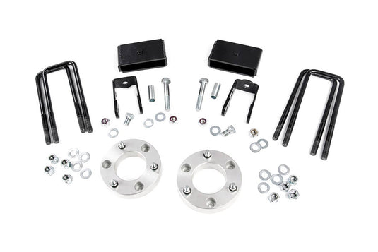 Rough Country 2 Inch Lift Kit - 2016-2024 Nissan Titan XD