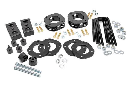 Rough Country 2.5-3 Inch Leveling Kit - 2007-2021 Toyota Tundra (