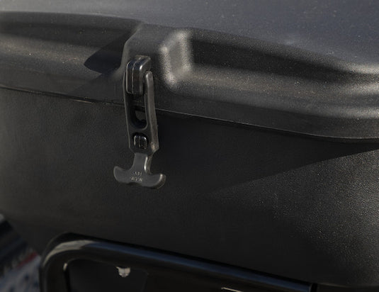 SALTDOGG® TGS02 4 CUBIC FOOT TAILGATE SPREADER