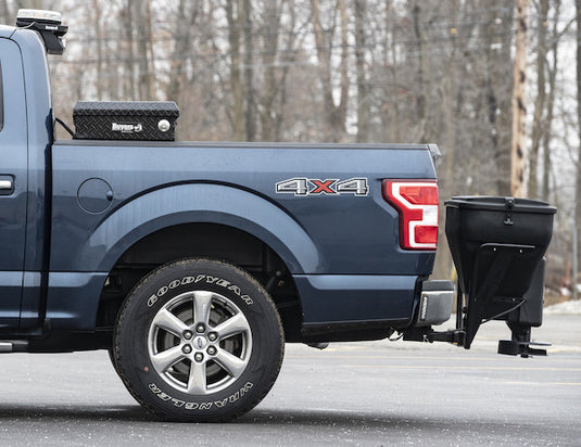 SALTDOGG® TGS02 4 CUBIC FOOT TAILGATE SPREADER