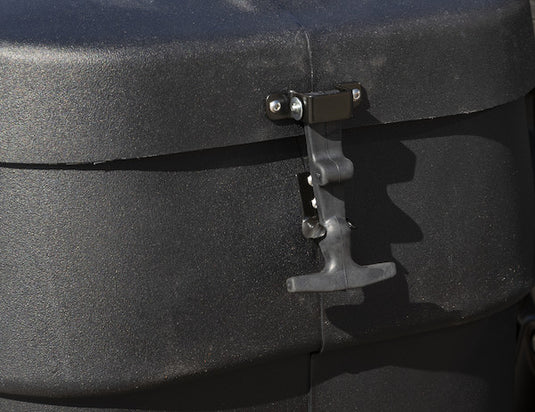 SALTDOGG® TGSUV1B 4.4 CUBIC FOOT TAILGATE SPREADER