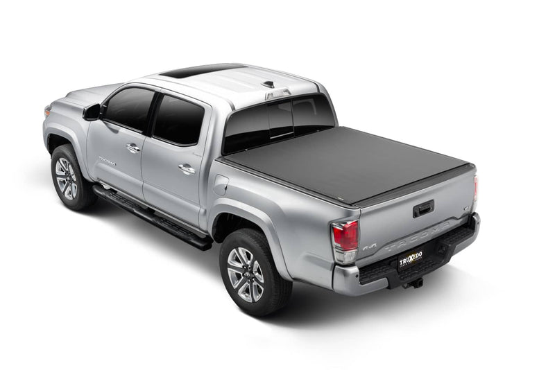 Load image into Gallery viewer, TruXedo Pro X15 Soft Roll-Up Tonneau Cover, 5' Bed, Requires Deck Rail System - 2024-2026 Toyota Tacoma
