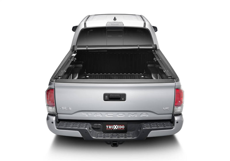 Load image into Gallery viewer, TruXedo Pro X15 Soft Roll-Up Tonneau Cover, 6'7" Bed, With Deck Rail System, Without Trail Special Edition Storage Boxes - 2022-2026 Toyota Tundra
