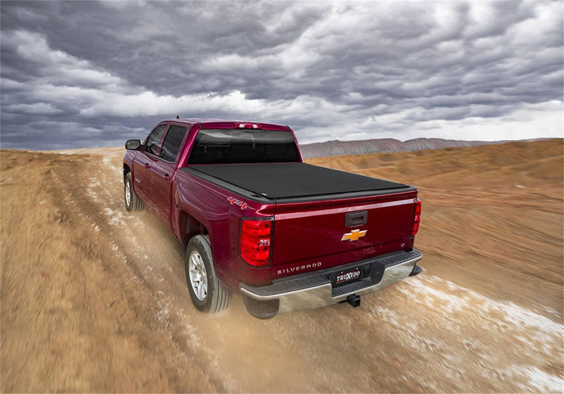 Load image into Gallery viewer, TruXedo Pro X15 Soft Roll-Up Tonneau Cover, 6'6" Bed - 2007-2013 Chevrolet Silverado/GMC Sierra 1500, 2007-2014 Silverado/Sierra 2500/3500
