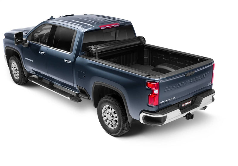 Load image into Gallery viewer, TruXedo Sentry CT Hard Roll-Up Tonneau Cover, Matte Black, 6'9" Bed, Without CarbonPro Bed - 2020-2026 Chevrolet Silverado 2500/3500, GMC Sierra 2500/3500
