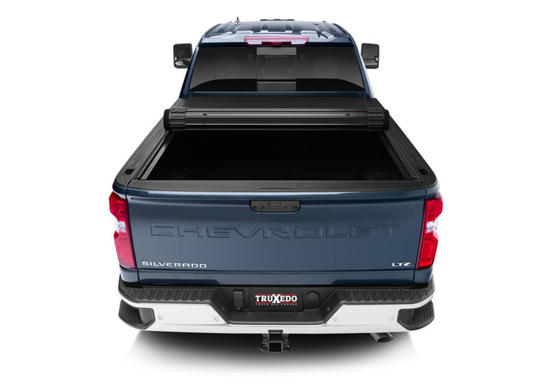 Load image into Gallery viewer, TruXedo Sentry CT Hard Roll-Up Tonneau Cover, Matte Black, 6'9" Bed, Without CarbonPro Bed - 2020-2026 Chevrolet Silverado 2500/3500, GMC Sierra 2500/3500
