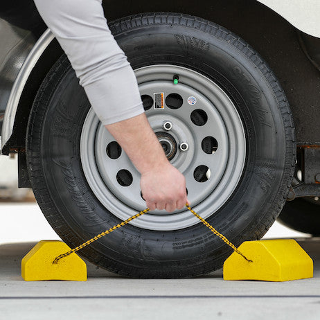 Load image into Gallery viewer, Composite Wheel Chock Set 9.5x6x4 Inch with 32.75 Inch Rope
