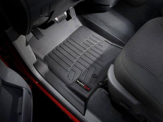WeatherTech FloorLiner, Front, Black, Regular/Crew/Mega Cab, 4WD, Automatic Transmission - 2002-2009 Dodge Ram 1500/Ram 2500/Ram 3500