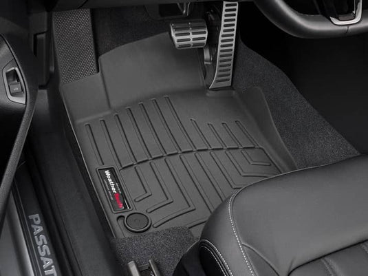 WeatherTech FloorLiner, Front, Black - 2020-2022 Volkswagen Passat
